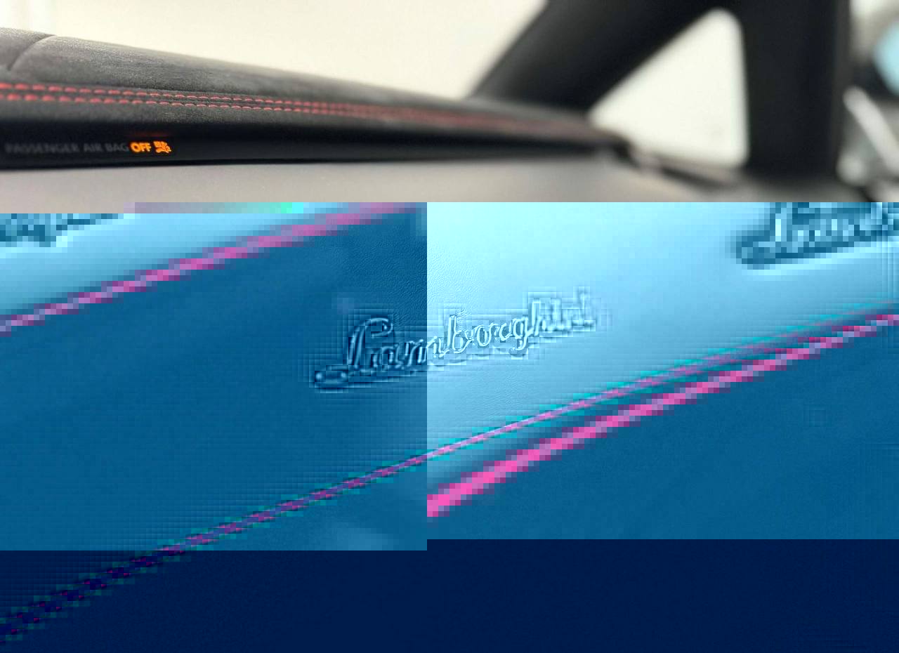 Lamborghini Aventador