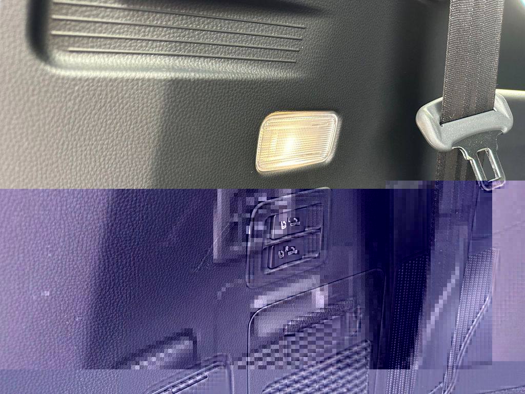  Toyota Land Cruiser 300