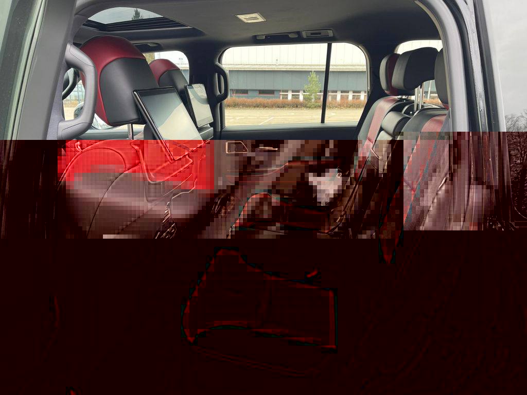  Toyota Land Cruiser 300