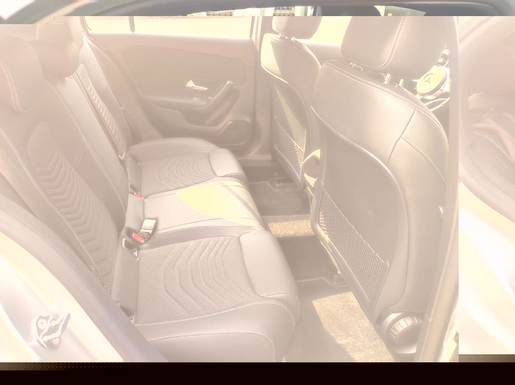 Mercedes-Benz A 180d