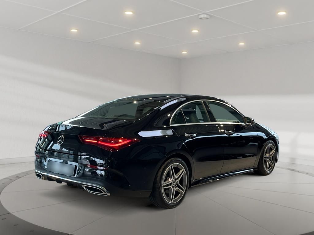 Mercedes-Benz CLA 200d 