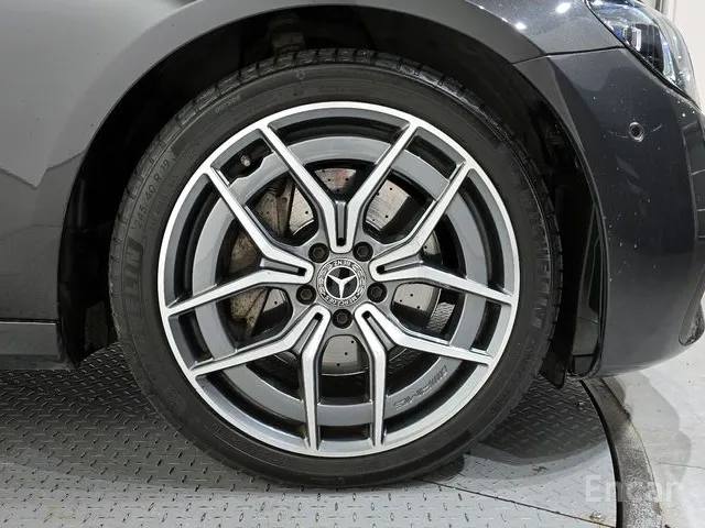 Mercedes Benz E-Class