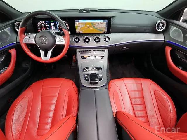 Mercedes Benz CLS-Class