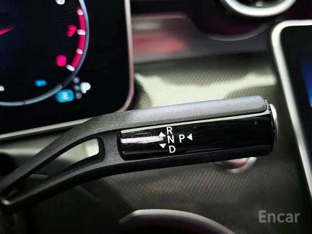 Mercedes-Benz C-Class C300