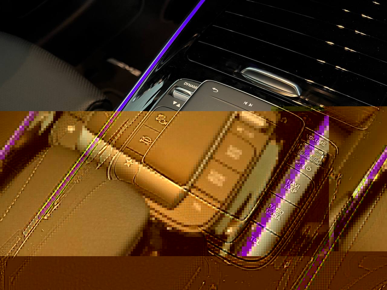 Mercedes-Benz EQB350